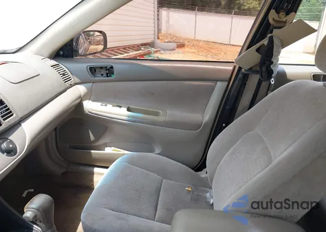 2002 Toyota Camry Le from USA, damaged, VIN 4T1BE30K92U091788